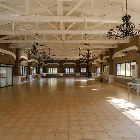 Reddoorz Plus Near Vigan Convention Center Экстерьер фото