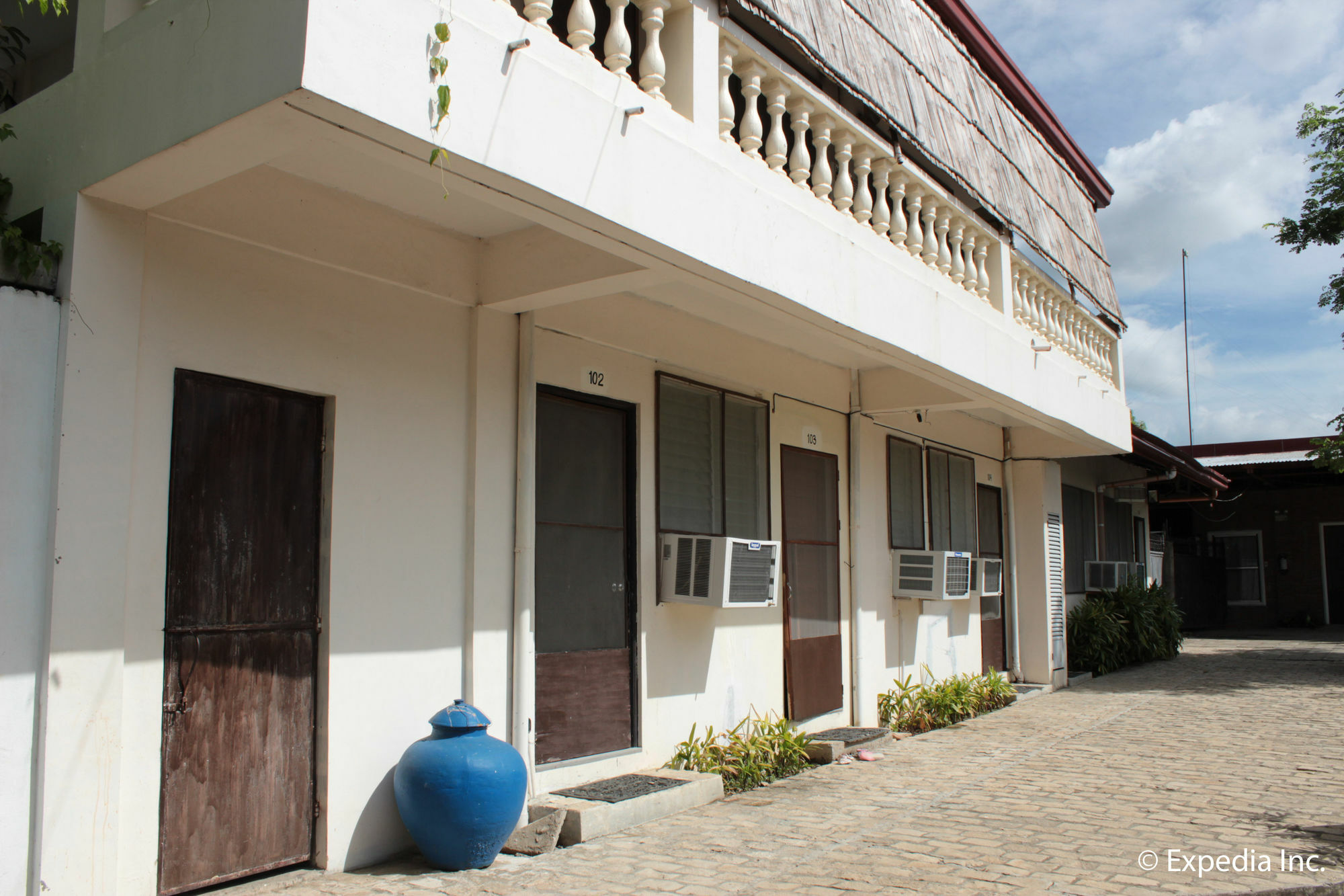 Reddoorz Plus Near Vigan Convention Center Экстерьер фото