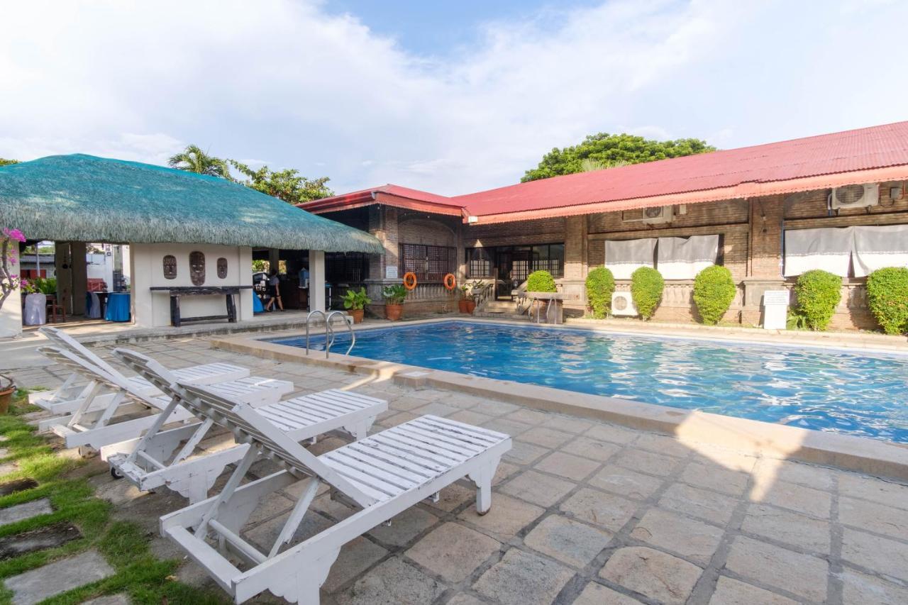 Reddoorz Plus Near Vigan Convention Center Экстерьер фото